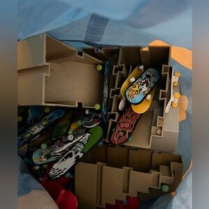 Skateboards and deck set